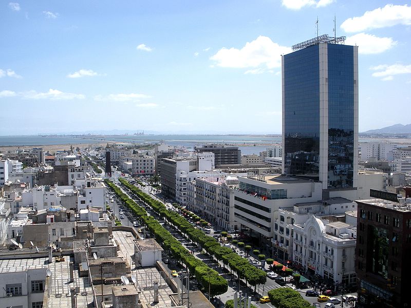 Habib Bourguiba Avenue in Tunis, main artery of the capital, known for cafés, shops, and landmarks