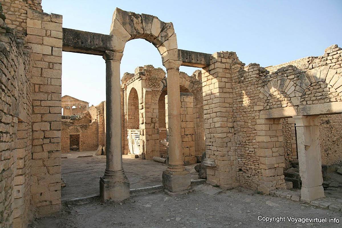 Dougga’s Roman baths, well-preserved ruins, UNESCO archaeological heritage in northwest Tunisia